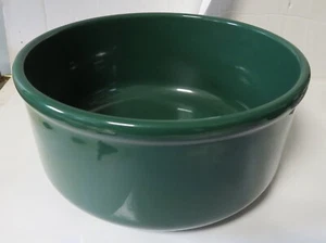 9" Round Waechtersbach Solid Green 3 Qt Bowl - Picture 1 of 7