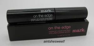 AVON Mark ON THE EDGE Hook Up Liquid Eyeliner - Shade: GILT TRIP - Picture 1 of 1