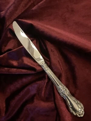 "Cuchillo(s) moderno(s) con mango de ley Wild Rose de International 9 1/4"" NoMono A++" Foto 1 de 4