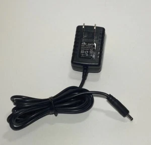AC-DC Adapter Model SCP0650300P 6.5VDC 300mA - Picture 1 of 3