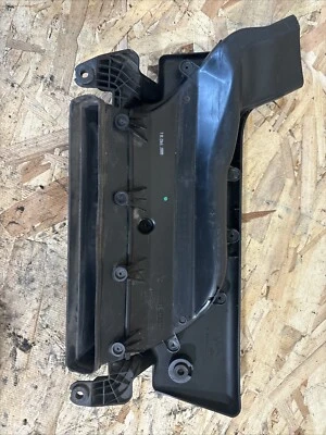 BMW E46 330 325 2001-06 CUBIERTA DE CONDUCTO DE ENTRADA DE AIRE SUPERIOR 7501988 Foto 1 de 4