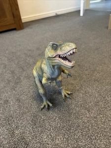 T-Rex Children’s Toy from Natural History Museum London - Picture 1 of 2