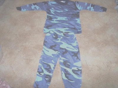 2 Piezas Pijama Azul Camuflaje Pijama Camuflaje Pijamas Conjunto Camuflaje 18 meses Camisa Camuflaje Pantalones  Foto 1 de 4