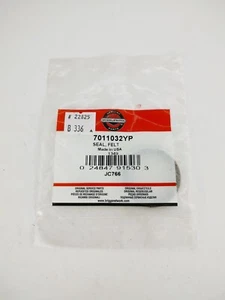 Genuine OEM Briggs & Stratton 7011032YP Felt Seal - Picture 1 of 4