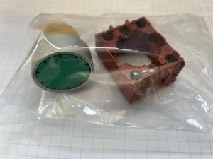 Siemens 3SB1001-0AE20 Taster Leucht-Drucktaster grün - Bild 1 von 2