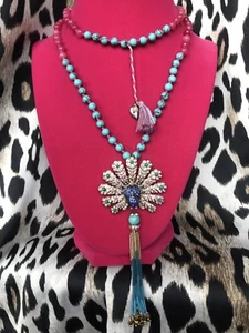 Collar Borla Betsey Johnson Boho Betsey Azul Turquesa y Rosa Borla Cuentas - Imagen 1 de 7