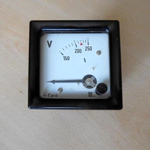 Voltmeter Einbauinstrument 0-250 Volt AC analog - Bild 1 von 5