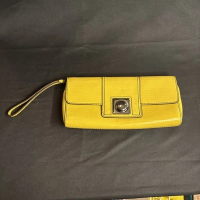 Banana Republic Yellow Leather Wristlet Clutch Handbag 10" - Image 1 of 4