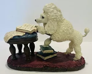 Escultura caprichosa coleccionable de caniche blanco de Treasures clásica - Imagen 1 de 5
