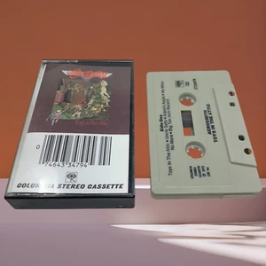 Vintage 1975 Aerosmith Toys In The Attic Audio Cassette Tape Columbia Classic - Picture 1 of 3