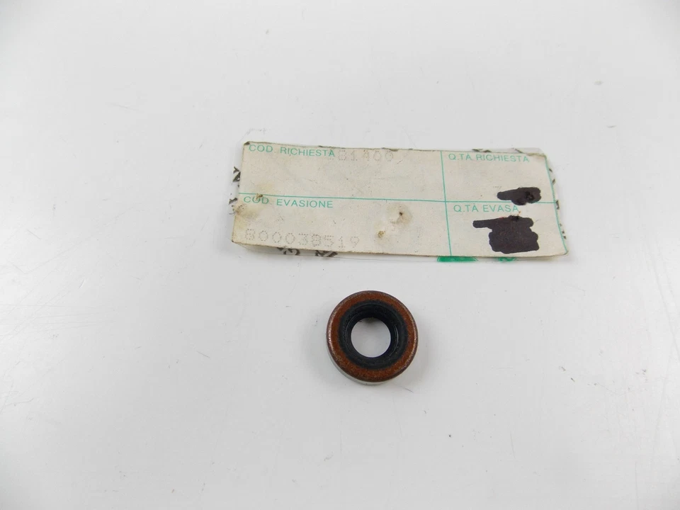 NOS OEM CAGIVA 1987 CRUISER 125 | 1989 WMX 240-250 CROSS SEAL RING 800038519 - Image 1 of 1