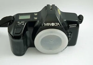 Minolta Maxxum 3000i SLR Camera Body - Picture 1 of 3
