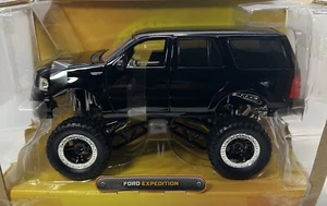 JADA 1/24 Scale FORD EXPEDITION”HIGH PROFILE VERSION” - Picture 1 of 12