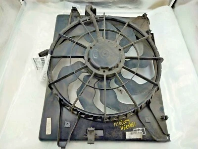 2011 HYUNDAI GENESIS OEM ELECTRONIC COOLING MOTOR FAN 4.6L AUTO RWD 75K 12 13 14 Foto 1 de 3