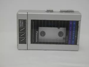 Panasonic RX-1930 AM/FM Radio Cassetta NASTRO NON FUNZIONANTE / RADIO FUNZIONANTE (2B2) - Foto 1 di 8
