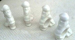 Massiv weiß Keramik Santa Serviettenringe Set 4 Ständer 3,75"" hoch 2,5"" breit - Bild 1 von 4