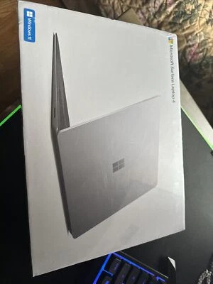 Microsoft Surface Laptop 4 13.5" (512GB SSD, Intel Core i5-1135G7, 2.40GHz, 8GB - Image 1 of 4