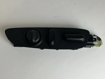 Buick Encore GX 2020 interruptor de control de ajuste de asiento delantero izquierdo OEM 84445926 Foto 1 de 4