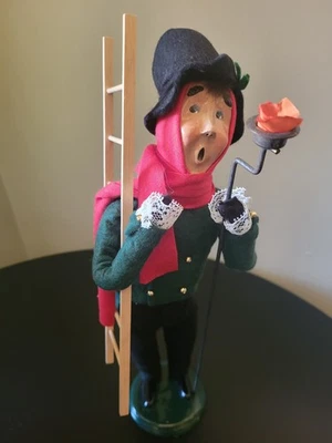 Byers Choice Christmas Caroler Lamplighter figurine 13" Vintage - Image 1 of 4