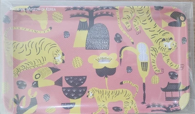 Clearance Sale Korean Mini Plastic yellow Tiger & Magpie Folk Art Tray –K-Pop - Image 1 of 4