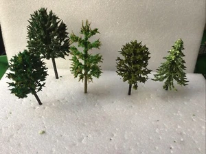 1/35th Scale Model Trees ( Set Of 5) Military Diarama .diorama TIB 74 - Picture 1 of 9