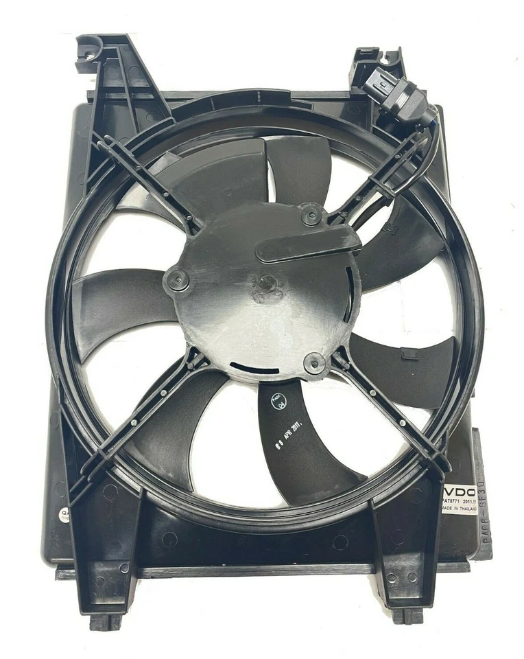 VDO Condenser Cooling Fan Assembly For 2003-08 Hyundai Tiburon FA70771 — 第 1/4 张图片
