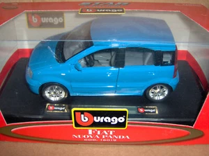 Fiat Nuova Panda Blu Bburago 1:24 - Foto 1 di 1