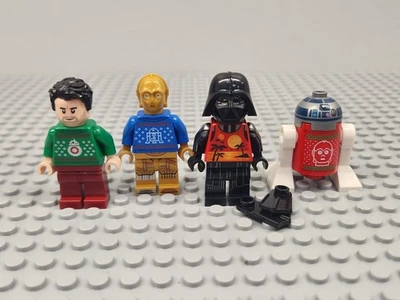 Lot of (4) LEGO Star Wars Christmas Advent Minifigures: Poe, Vader, R2-D2, C-3PO - Image 1 of 4