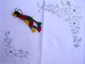 Embroidery Tray Cloth Wild Roses Flowers cotton CSOO55 - Picture 1 of 1