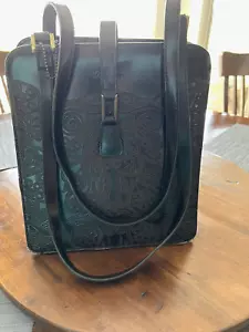 Cartera Bellerose de Cuero Rígido, Color Borgoña Oscuro - Imagen 1 de 7