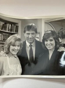 Kate & Allie 1988 Press Photo Black and White Picture Unframed Vintage - Picture 1 of 9