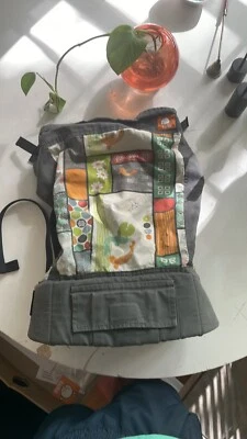 Porta-crianças Tula - Imagem 1 de 4