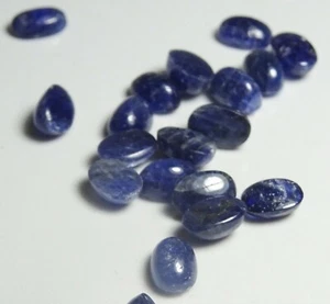 20 Stück Saphir 4 x 6 mm oval Cabochon - Bild 1 von 2
