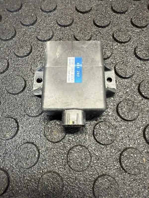 04 can am bombardier outlander 330 Oem Cdi Box  - Image 1 of 3