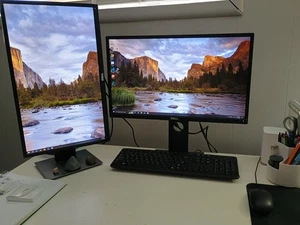 Dell Dual Monitor Computer Core i5 16GB 500GB Dual 22" LCD's Windows 10 Pro PC - Picture 1 of 4