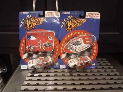 Juego 1/64 Winners Circle Dale Earnhardt Jr 2001 MLB All Star Foto 1 de 4