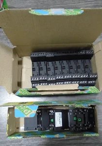 PHOENIX 2838228 2839208 24 VDC SURGE SUPPRESSOR MODULE & BASE - Picture 1 of 2