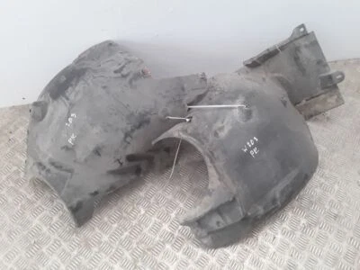 Mercedes-Benz C220 90kW W203 2006 Vorne Links Radhausschale Spritzschutz Foto 1 de 4