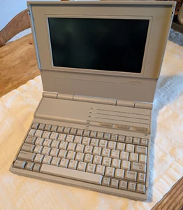 Vintage COMPAQ LTE 286 LapTop COMPUTER As-Is w/ Carrying BAG Notebook - Picture 1 of 5