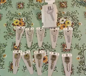 BOX OF 10 Axxess # 11 Key Key Blank uncut keys Locksmith Hardware Key shop - Picture 1 of 3