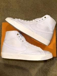 Nike Blazer Mid 77 Canvas Triple White Women’s Sz 9W (7.5M) New 100% Authentic! - Picture 1 of 6