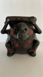 Vtg Handmade Barro Negro Black Pottery Mexican Figure Flower Vase Pot Planter - Picture 1 of 8