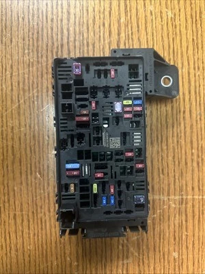 2023 Jeep Grand Wagoneer OEM Front Cabin Fuse Relay Junction Box (68418357AD) - Image 1 of 4