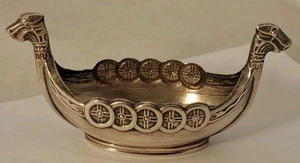 Vintage SWEDEN Sterling Silver VIKING SHIP DRAGON PROW SHIELDS 3.25" Salt Cellar - Picture 1 of 8