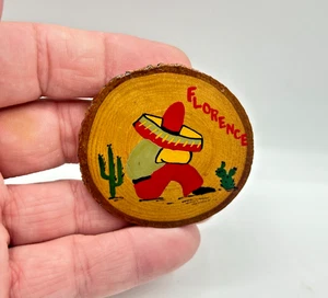 Florence Arizona mexikanischer Mann Wüstenszene Holz laminiert Anstecknadel Brosche - Bild 1 von 9