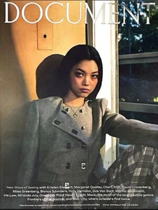 DOCUMENT Magazine #19 Winter 2021 MIKA SCHNEIDER Iris Law MARGARET QUALLEY - Bild 1 von 1