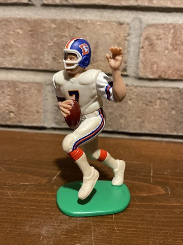 Vintage 1996 John Elway Figurine Loose Kenner Quarterback Denver Broncos Cover