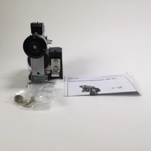 Schneider Electric RM1XA0631 Relais unipolaire Single pole relay New NFP - Picture 1 of 6