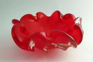 SCHALE MURANO ROT ÜBERFANG BOWL HAND BLOWN GLASS ITALIAN MID CENTURY RED VINTAGE - Picture 1 of 9