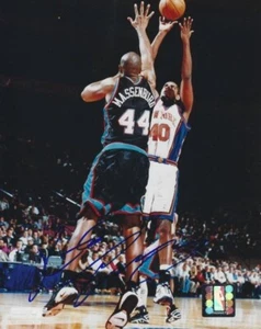 Autographed KURT THOMAS New York Knicks 8x10 photo w/COA - Picture 1 of 1